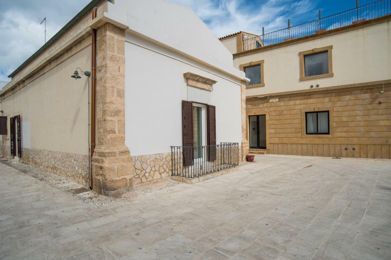 Un Affaccio Sul Borgo Apartment Marzamemi Exterior photo